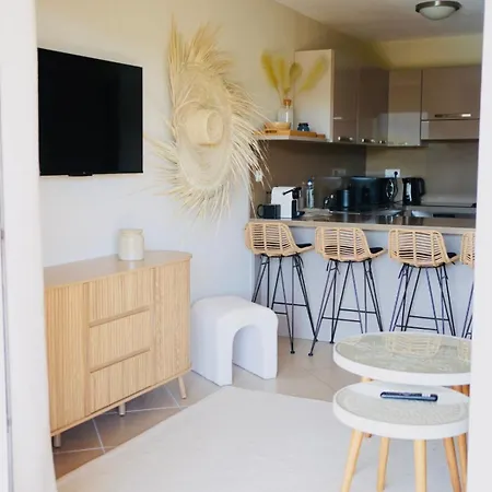 Appartement With Pool View Salina Bay Porto-vecchio *